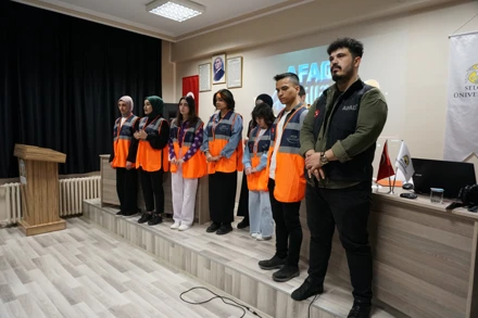 Yüksekokulumuzda Afetlere Müdahale ve Yangın Tatbikatı Etkinliği Düzenledik